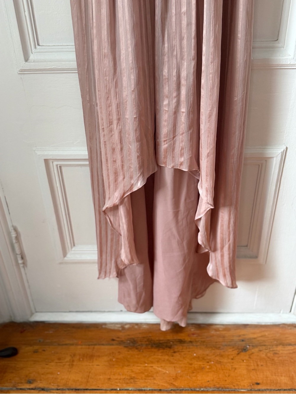 BCBG Max Azria Alicia Silk Charmeuse Dress Antique Blush Pink Size 6 - Picture 4 of 10